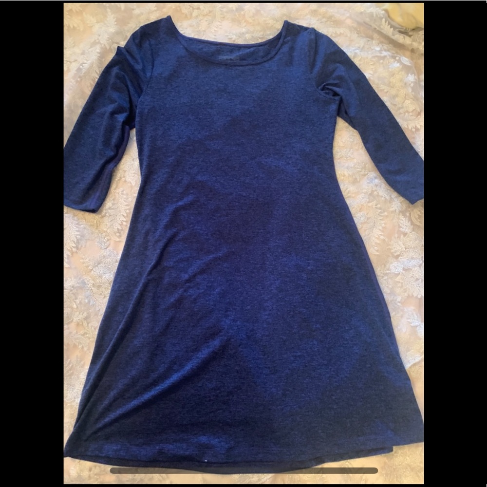 Patagonia athletic dress